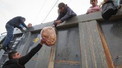 Rifugiati in fuga dal Nagorno-Karabakh