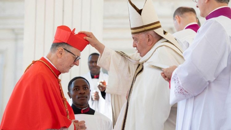 Mgr Gugerotti, lors du consistoire ordinaire du samedi 30 septembre 2023. 