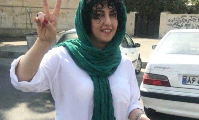 Narges Mohammadi il giorno dell'assegnazione del Nobel per la pace 2023