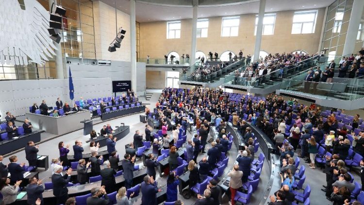 Eine Debatte im Deutschen Bundestag am 11. Oktober