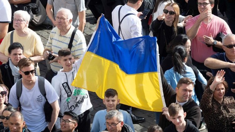 Паломники на площади Святого Петра
