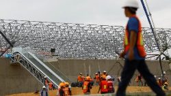 Construction d'une station ferroviaire à Cancun au Mexique.