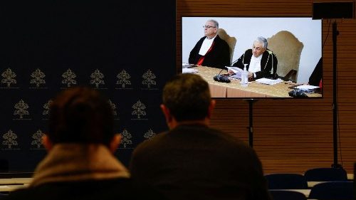 ढाई साल और 85 सुनवाई के बाद वाटिकन मुकदमा ख़त्म करेगी