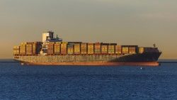 Symbolbild Containerschiff 