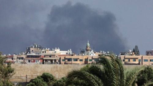 In fuga da Deir Mimass, il villaggio cristiano al confine tra Libano e Israele