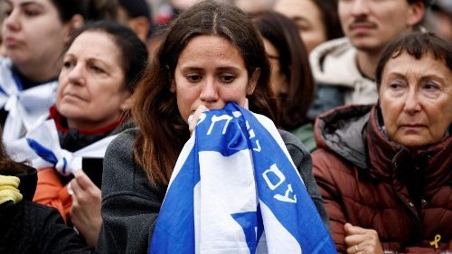 D: Kirchenvertreter erinnern an die Geschehnisse des 7. Oktober 