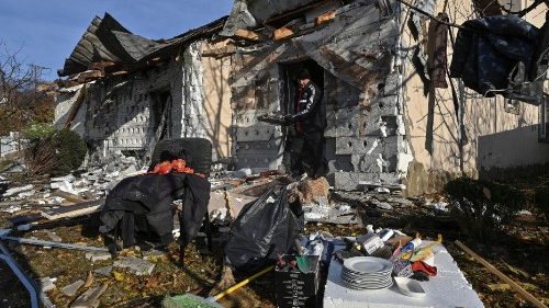 Due Ukraine nach einem russischen Dronenangriff (Agentur-Archivbild, 2024)