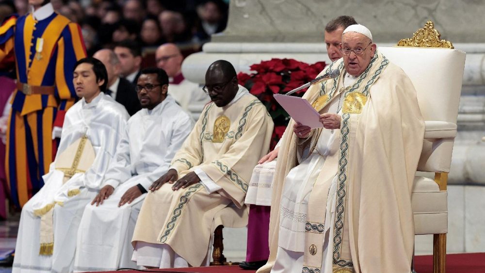 Францішак падчас літургіі ва ўрачыстасць святой Багародзіцы Марыі