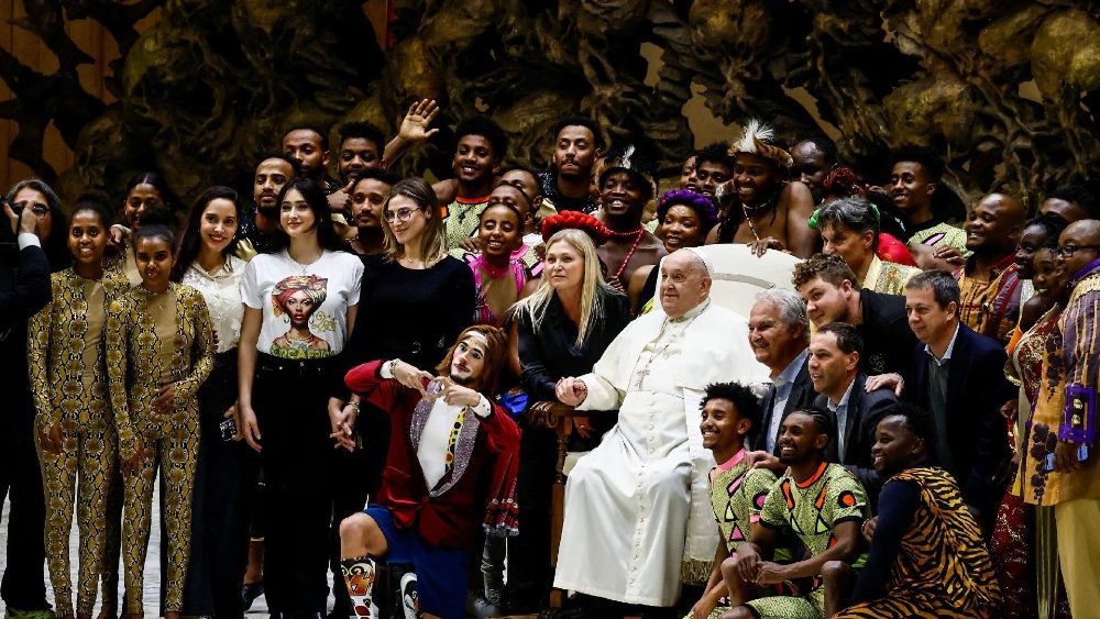 Афрыканскі цырк CircAfrica на агульнай аўдыенцыі ў Ватыкане