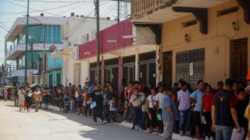 México, Padre Solalinde: Los migrantes merecen justicia y atención