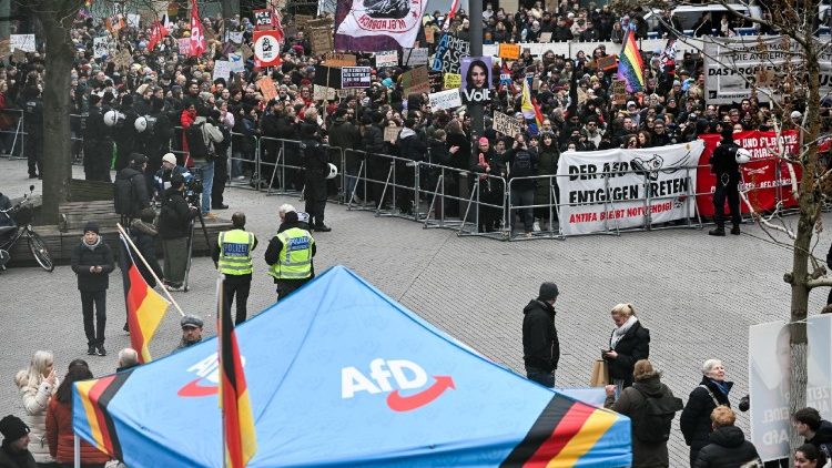 Protestë kundër AfD në Duseldorf