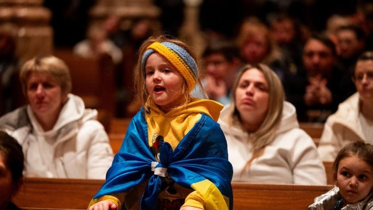 Prayer service on the third anniversary of Russia's invasion of Ukraine, in Chicago