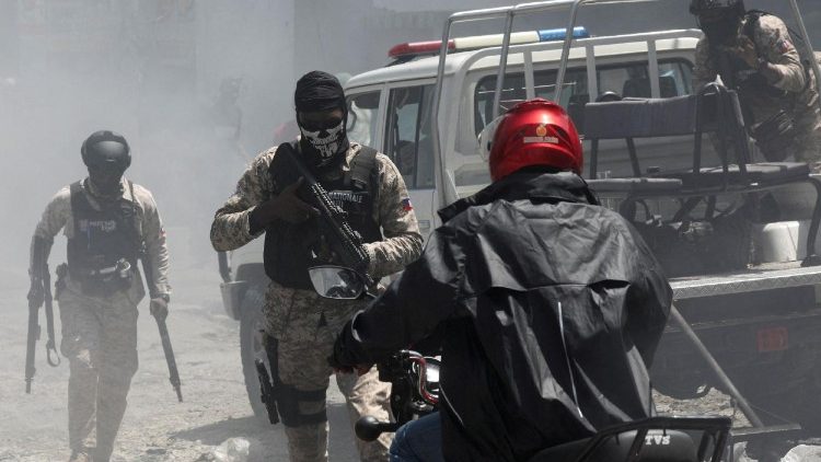 Una imagen de Puerto Príncipe en caos 