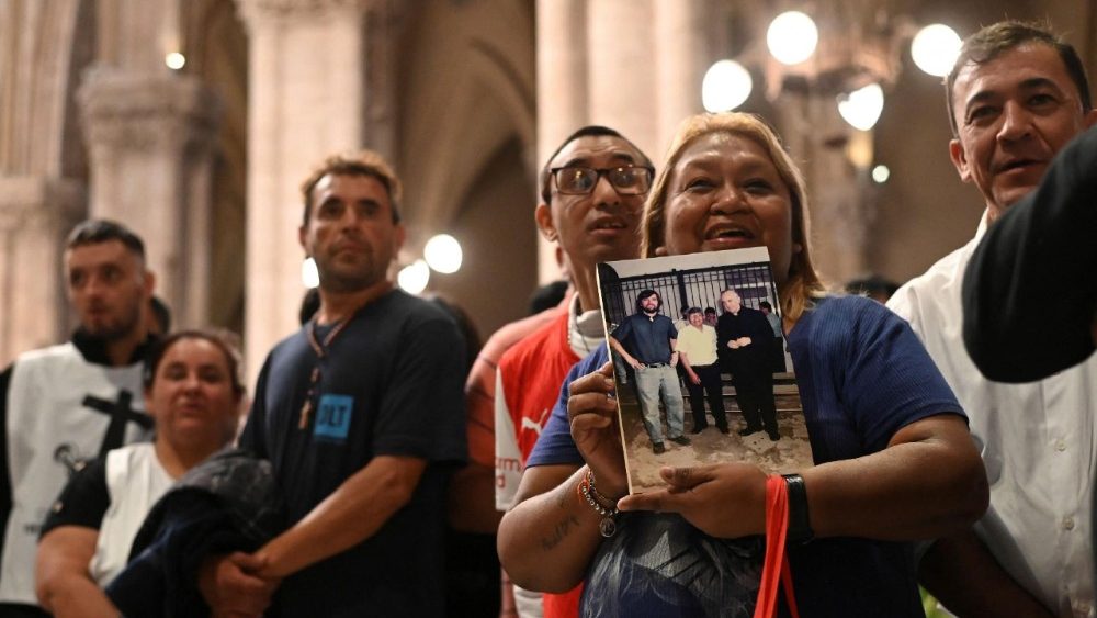 Argentina's Catholic community unites in prayer for Pope at Lujan Basilica