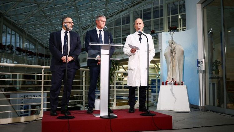 Papa ataruhusiwa Dominika tarehe 23 Machi 2025 kutoka Hospitali ya Gemelli,Roma kwa mujibu wa taarifa iliyotolewa katika mkutano wa Vyombo vya habari huko Gemelli,jioni Machi 22.