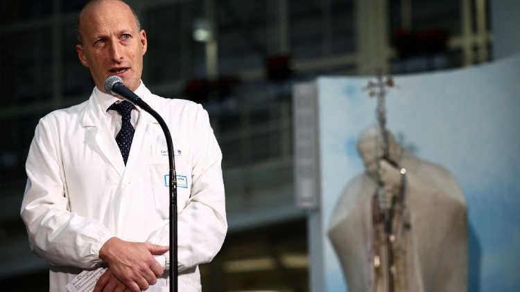 Prof. Sergio Alfieri, der Chef des Ärzteteams, das Papst Franziskus in der Gemelli-Klinik betreut hat