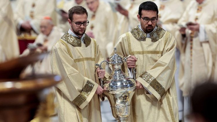 Падчас Імшы Хрызма ў ватыканскай базіліцы