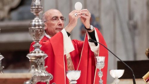 कार्डिनल रेना नोवेमदियालेस मिस्सा में: 'हम बिना चरवाहे के भेड़ों की तरह महसूस करते हैं'
