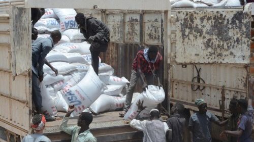 Většina Súdánců čelí hladu