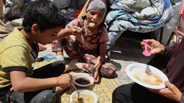 Primi aiuti arrivati nella Striscia di Gaza