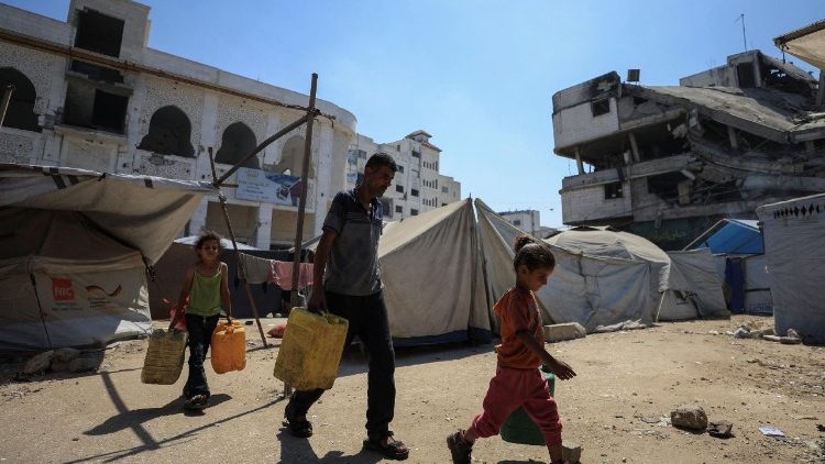 Scarce and unclean, water crisis deepens plight of displaced Gaza family