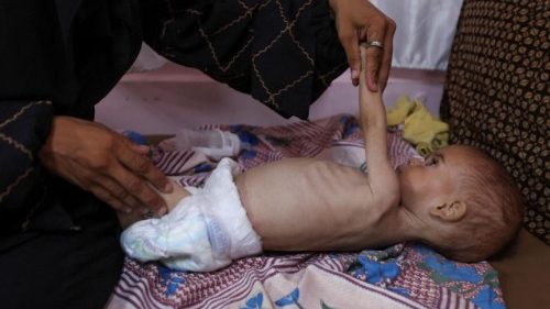 Gaza, padre Faltas: morrer de sede e fome é injusto e injustificável
