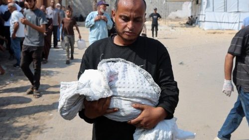 Pope expresses grave concern for starving civilians in Gaza exposed to violence and death