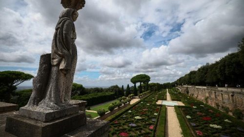 Die Gärten der päpstlichen Sommerresidenz Castel Gandolfo
