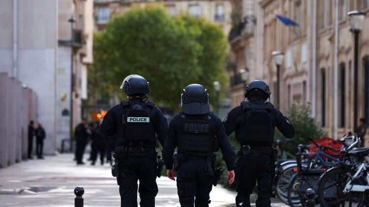 Security incident in the 7th arrondissement in Paris