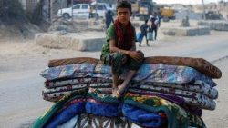 Palästinenser aus Gaza werden zur Flucht Richtung Süden gezwungen