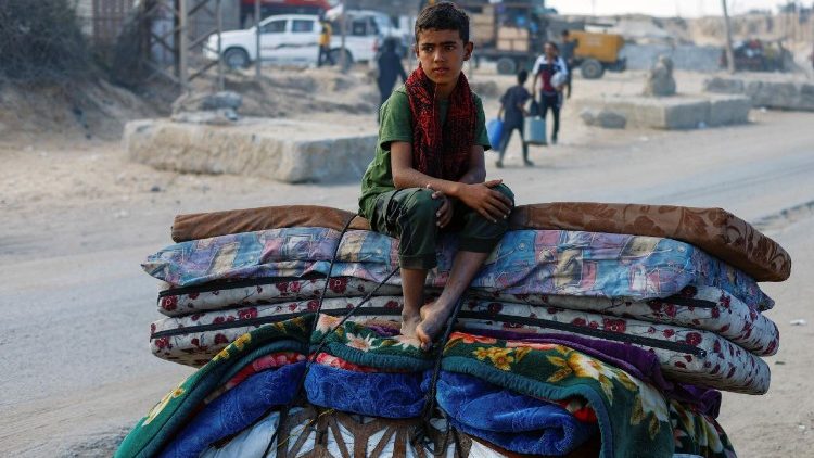 Palästinenser aus Gaza werden zur Flucht Richtung Süden gezwungen