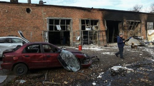 Le conseguenze di un attacco con droni russi a Dnipro