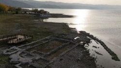 Senosios Nikėjos bazilikos pėdsakai Iznike (Turkija)