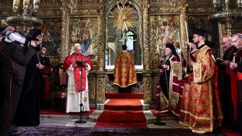 Leó pápa és Bartolomaiosz pátriárka közös istendicsérete a Szent György székesegyházban