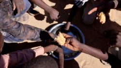 Sudanese refugee families arriving to Chad find no food aid available