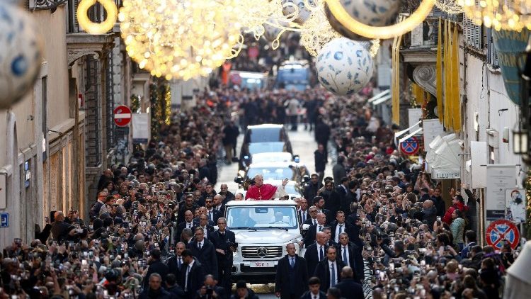 Լեւոն ԺԴ. Սրբազան Պապին աղօթքը` Անարատ Յղացեալին