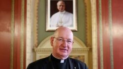 Новият архиепископ на Уестминстър, монсерьор Чарлз Мот