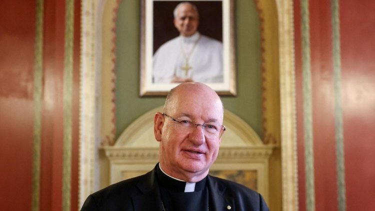 Новият архиепископ на Уестминстър, монсерьор Чарлз Мот