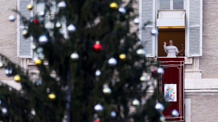 Papst Leo beim Angelusgebet am Gedenktag des heiligen Märtyrers Stephanus