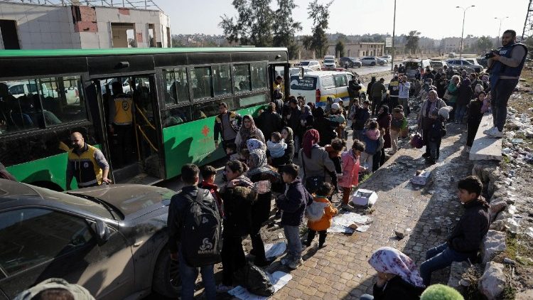 अलेप्पो में  सेना के जवानों का नियंत्रण