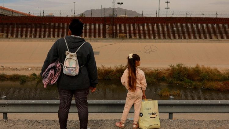 Migrant family self-deports to Mexico after ICE detentions in Texas