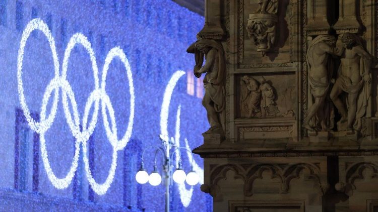 Алімпійская символіка ля сцен Міланскага сабора