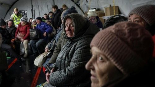 Ucr&acirc;nia: mortes por hipotermia aumentam com ataques russos &agrave; infraestrutura energ&eacute;tica