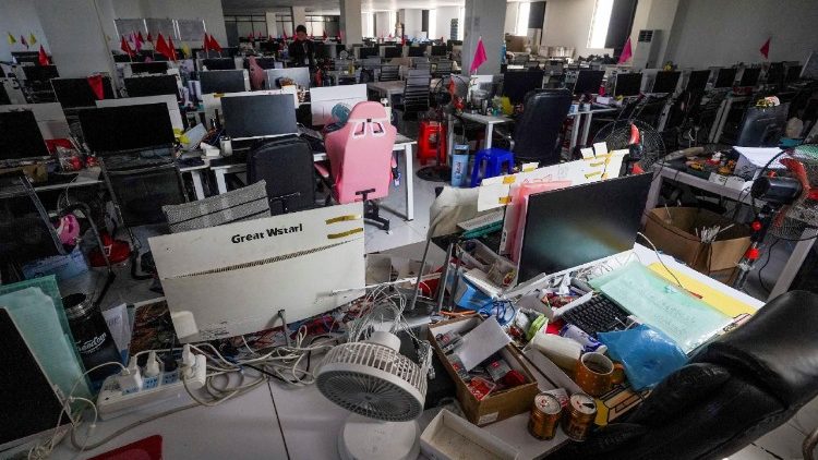  Centro de estafas en Camboya