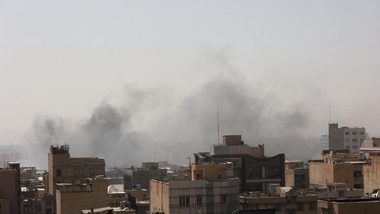 Esta mañana al amanecer, el ataque conjunto de EE.UU. e Israel sobre Teherán 