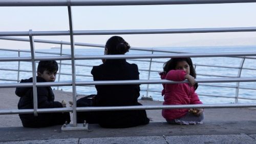 O ref&uacute;gio da maternidade: m&atilde;es brasileiras em meio &agrave; tens&atilde;o no Oriente M&eacute;dio