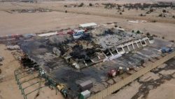 Eine Drohnenaufnahme zeigt die Schäden an einem Gelände mit Büros und Lagerhallen des US-Unternehmens Halliburton nach einem Drohnenangriff in Basra