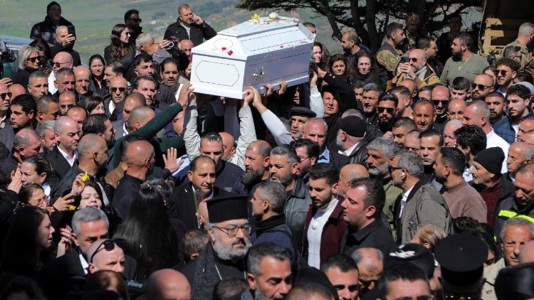 कलया में फादर पियरे एल-राही का अंतिम संस्कार