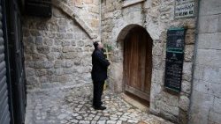 होली सेपल्कर गिरजाघऱ का बंद द्वार 