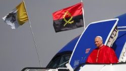 Papst Leo bei seiner Ankunft in Luanda am Samstagnachmittag, 18. April 2026